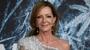 Allisson janney in the cast of Ma